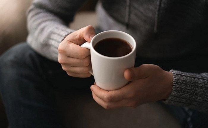 Uống 10 ly cà phê mỗi ngày: Coi chừng 'kích hoạt' nhồi máu cơ tim đột ngột